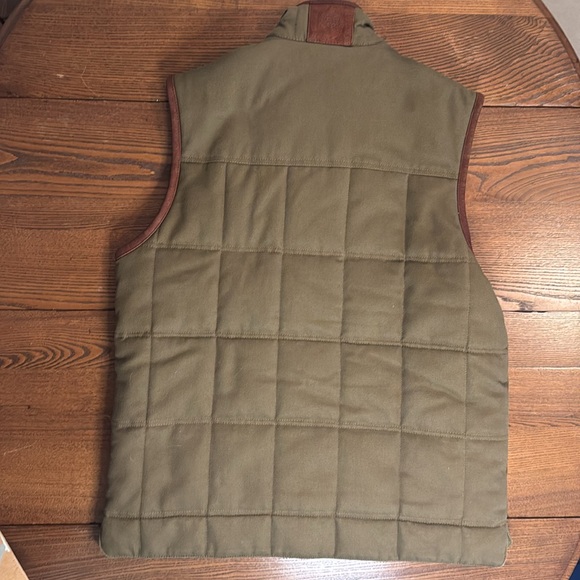 Alan Paine County Collection Men’s Vest - Picture 2 of 7